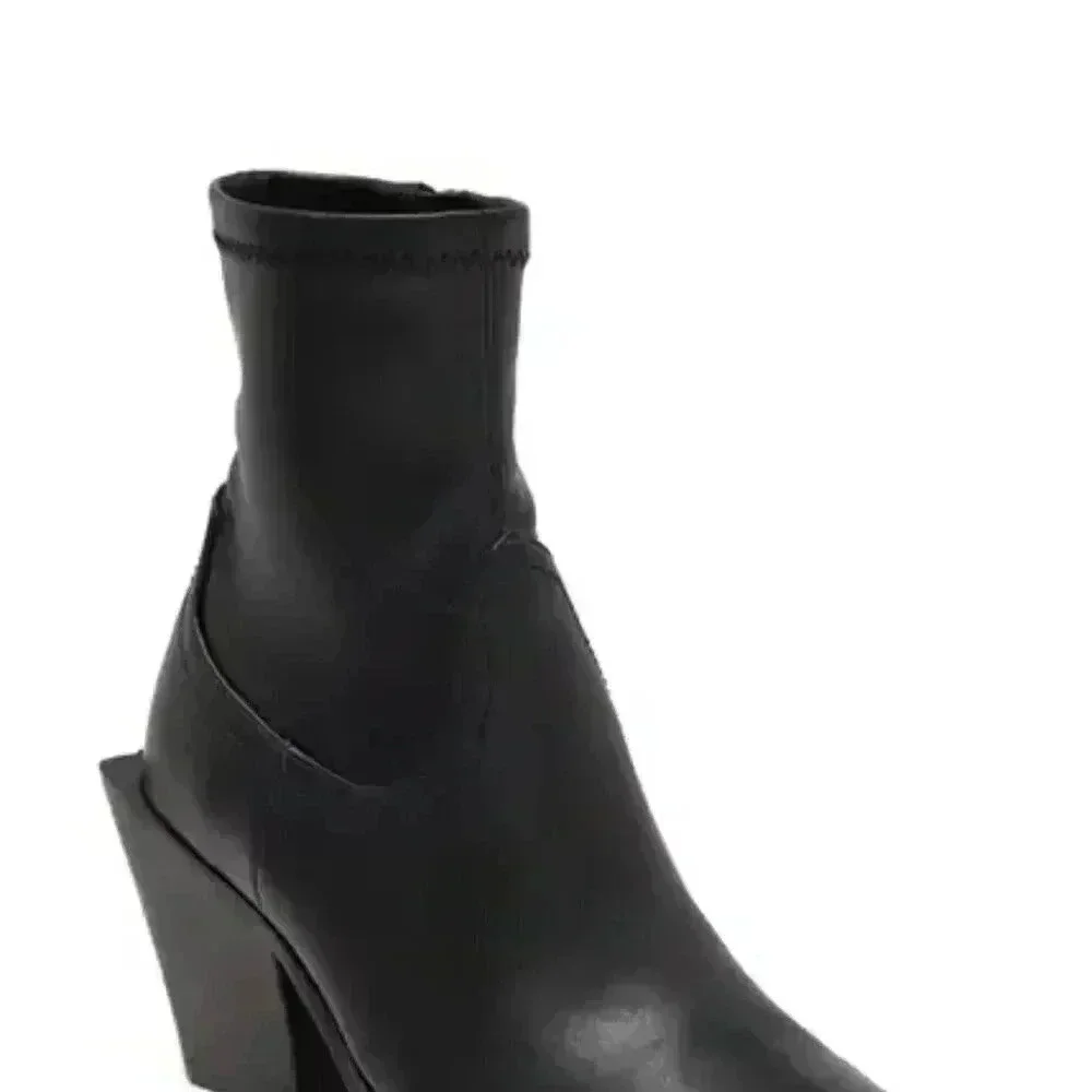 Steve Madden Faux leather black Alecia Western Boots Size 8.5